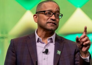 H&R Block CEO shares the deeply human fear that separates middle managers from those destined for the C-suite