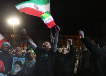 Trump’s Cease-Fire Deal with Iran Prompts Cautious Relief and Questions from Lawmakers