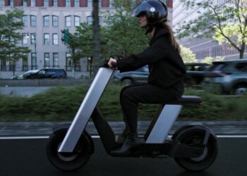 A16z-backed Infinite Machine is building e-bikes that feel like mopeds. Cyclists may have some qualms