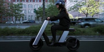 A16z-backed Infinite Machine is building e-bikes that feel like mopeds. Cyclists may have some qualms