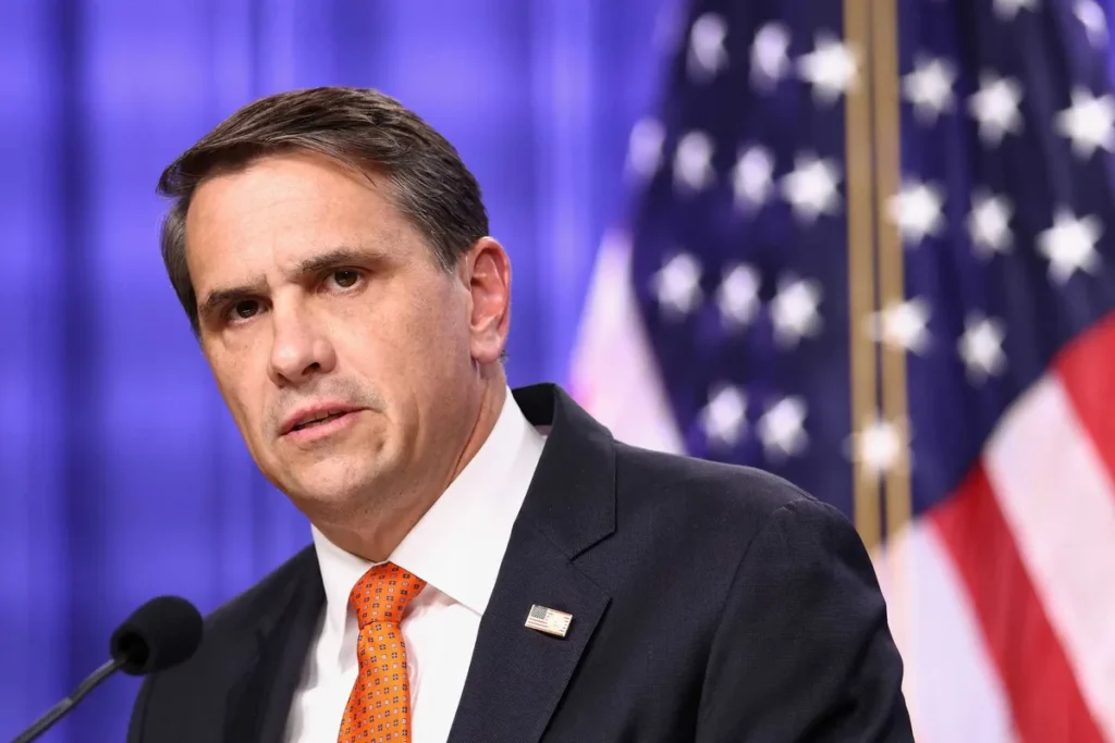 Alarm as Trump’s DOJ clears path for him to destroy the admin’s files