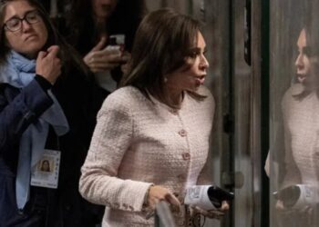 ‘Long-simmering disputes’ among Trump allies cloud fight to replace Pam Bondi: report