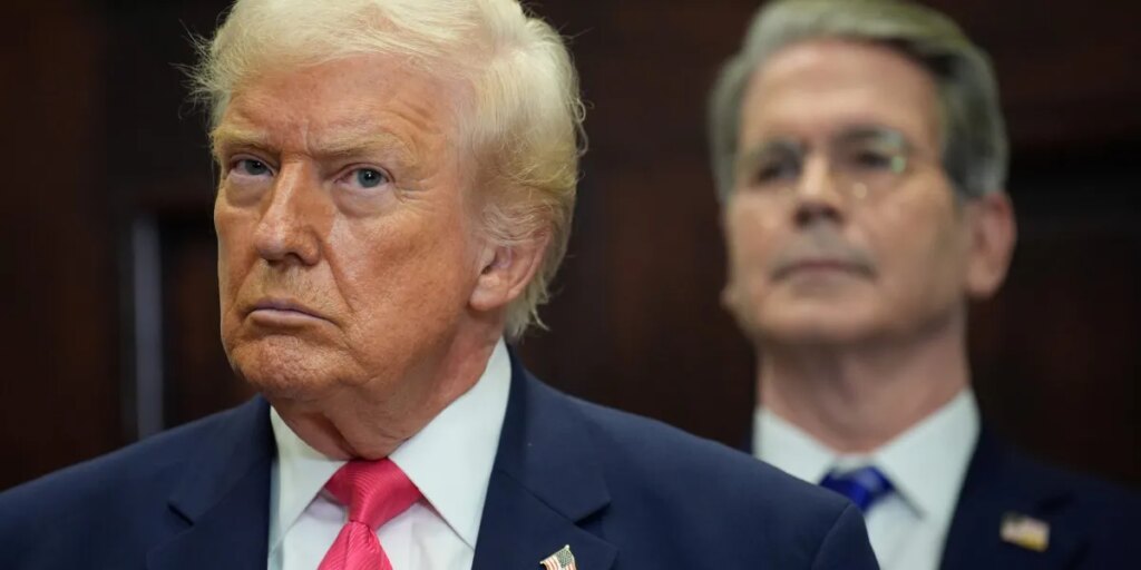 U.S. government is spending $88 billion a month in interest on national debt—equal to spending on defense and education combined