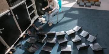 Schools across America are quietly admitting that screens in classrooms made students worse off and are reversing years of tech-first policies