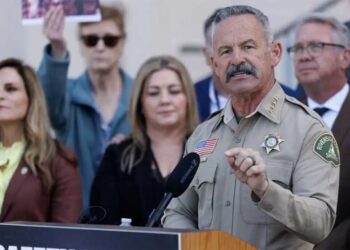 Bitter feud between GOP candidates crippling bid to steal governorship