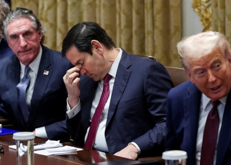 ‘Chaotic’ Trump admin will ‘keep erupting’ until key internal change is made: analysis