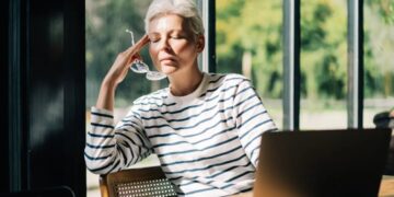 AI promises to free workers from grunt work, but psychologists say those mindless tasks are exactly what our brains need to recover