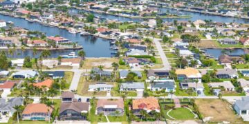 The ‘affordability economy’ has created a housing market nobody predicted: Prices collapsing in the Sun Belt, soaring in the Rust Belt