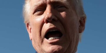 ‘Praise be to Allah!’ Trump praises ‘Allah’ again in panicked rant over Iran war