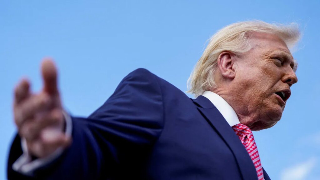 ‘Crazy or just plain corrupt!’ Trump melts down as uncertainty surrounds Iran negotiations