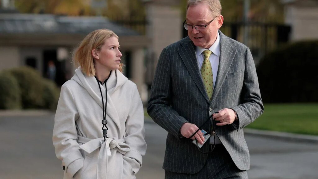 ‘Disgusting’: Trump’s top economic adviser brags of killing 300K ‘high-paying’ jobs