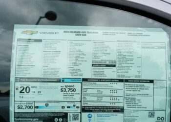 Average price of new cars nears $50,000 as automakers focus on big pickups and SUVs while cheaper sedans get phased out