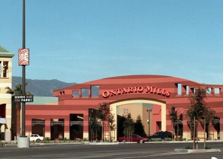 Man charged with arson after setting fires inside Ontario Mills mall