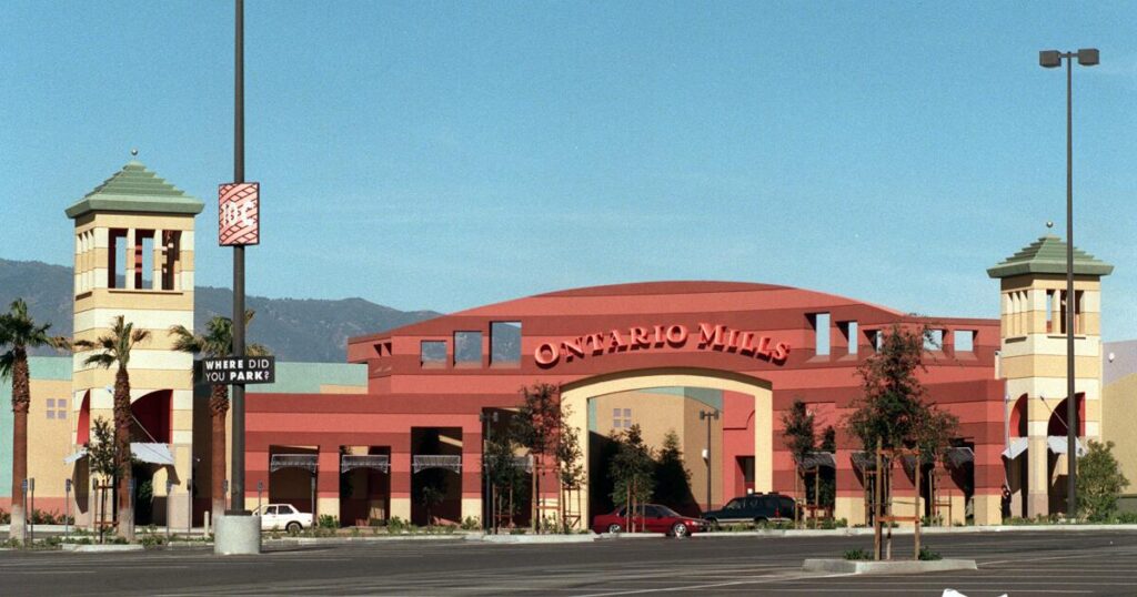 Man charged with arson after setting fires inside Ontario Mills mall