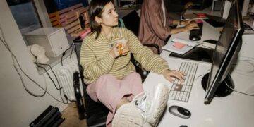 $12 billion crypto company boss says Gen Z ‘create an absurd amount of chaos’ and make him want to pull his hair out—but he’s betting on them anyway