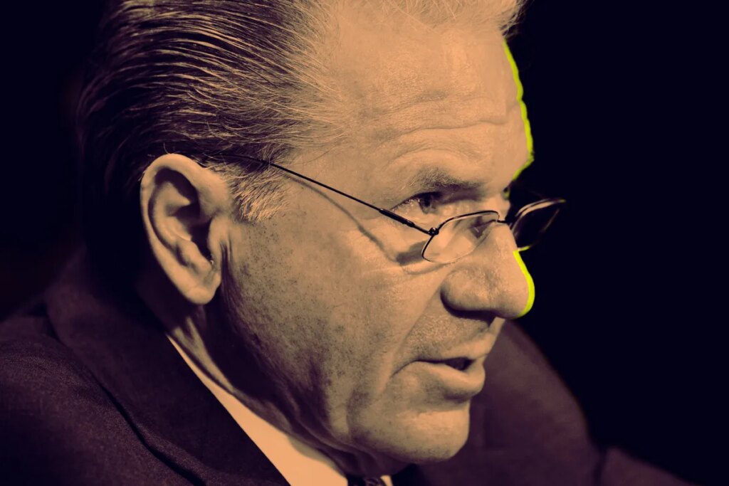 Billionaire Says Insider Trading Should Be Fully Legalized