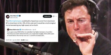 Elon Musk Says He Could Definitely Build a Public Transit System Better Than Anything In China If He Tried