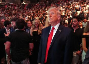 Critics dumbfounded as Trump suffers ‘complete collapse’ among his strongest voter group