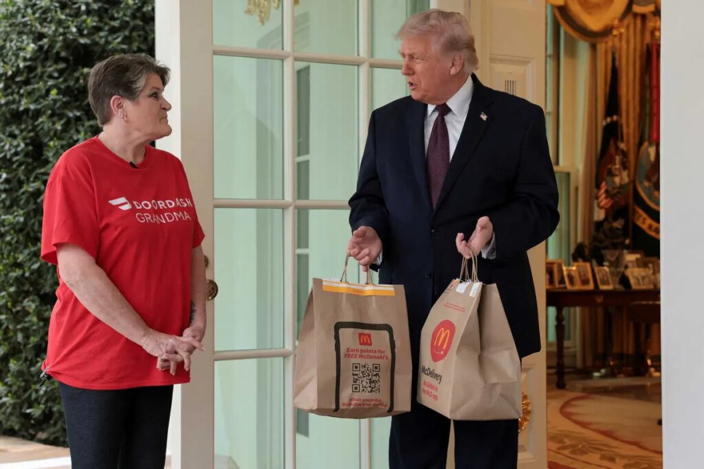Trump shares awkward moment with DoorDash delivery driver: ‘You voted for me?’
