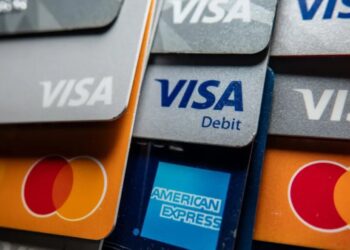 Americans are credit-card-maxxing tax season with sign-up bonuses while half the country relies on their refund to catch up on bills