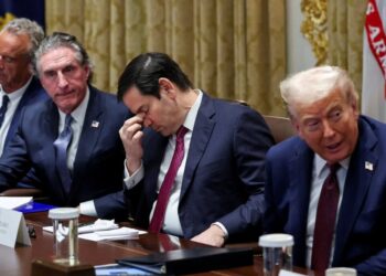 Trump rocked by Iran collapse as pressure mounts to overhaul team: analysis