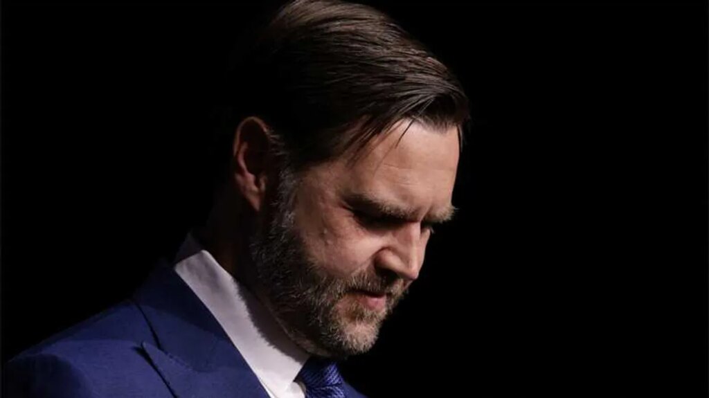 JD Vance out as ‘Trump’s obvious successor’ as president targets him with jokes: analyst