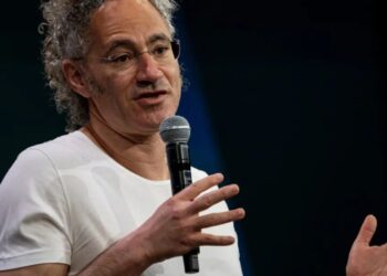 Palantir CEO says working at his $316 billion software company is better than a degree from Harvard or Yale: ‘No one cares about the other stuff’