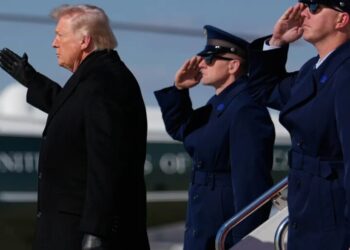 Trump finds a tough guy from Chicago that he can’t intimidate: Pope Leo