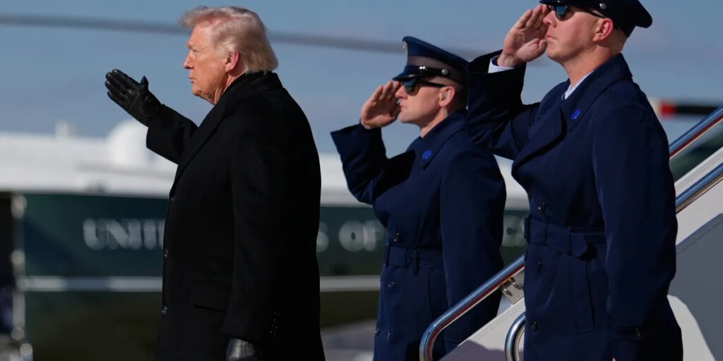 Trump finds a tough guy from Chicago that he can’t intimidate: Pope Leo