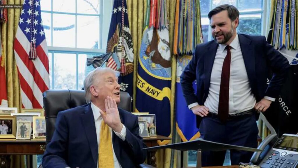 GOP lawmaker nails Trump and JD Vance over ‘double-dumb’ endorsement hurting Republicans