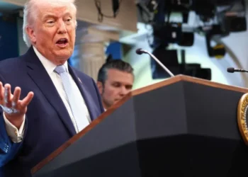 Trump is ‘flailing out erratically’ as war spins out of control: biographer