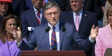 ‘I was taken aback’: Mike Johnson scolds Pope Leo for claiming Jesus opposed war