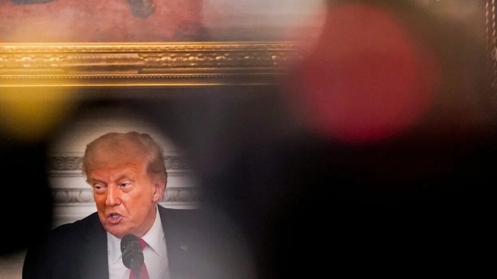 Trump rages at Fox News after spotting Dem candidate mention on midday show: ‘Sleazebag’