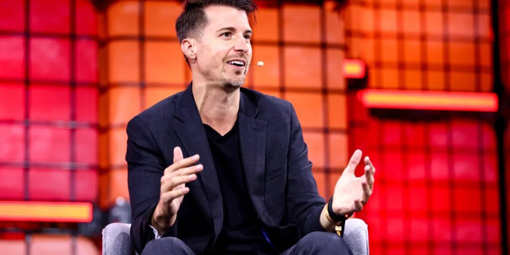 This CEO pirated video games as a teen and became a hacker for the Air Force. Now he’s built a $3 billion cyber firm