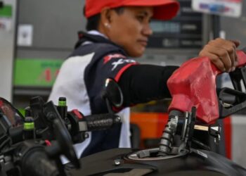 Oil prices may be falling, but for the wrong reason: a ‘demand destruction’ throttling global consumption, report finds