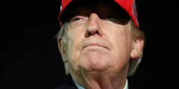 ‘We need a message’: Trump advisers admit to grasping at straws as Iran consumes midterms