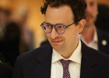 White House chief of staff to meet with Anthropic CEO about dangerous new Mythos model, official says