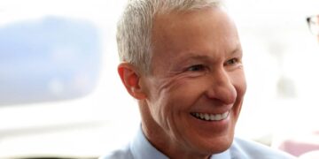 United CEO Scott Kirby and American CEO Robert Isom were once colleagues known as the ‘dream team.’ Now Kirby wants to acquire his rival