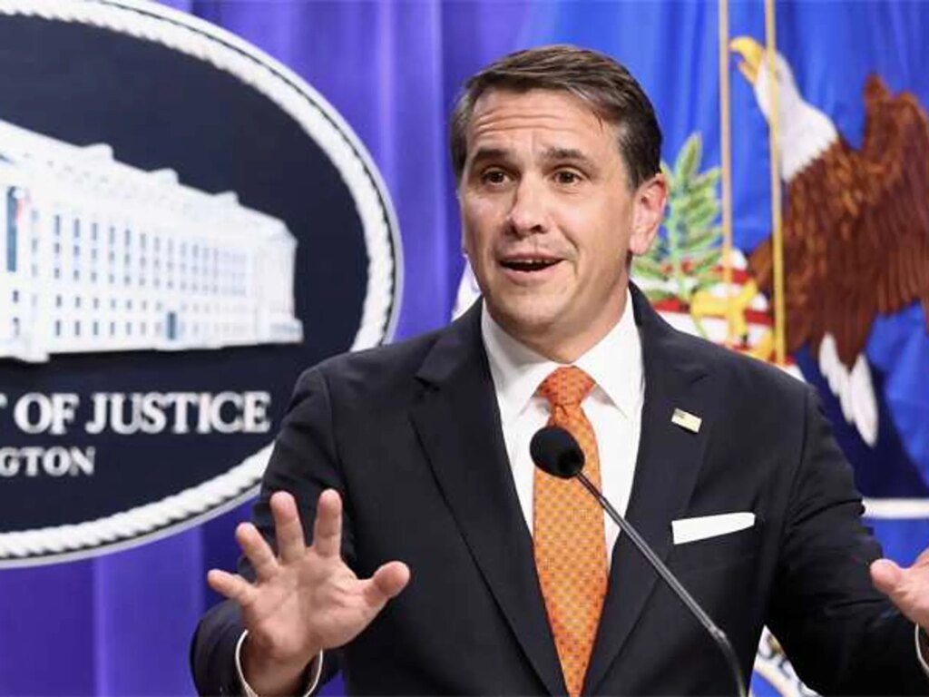 Todd Blanche called out over DOJ happiness claim: ‘I literally laughed out loud’