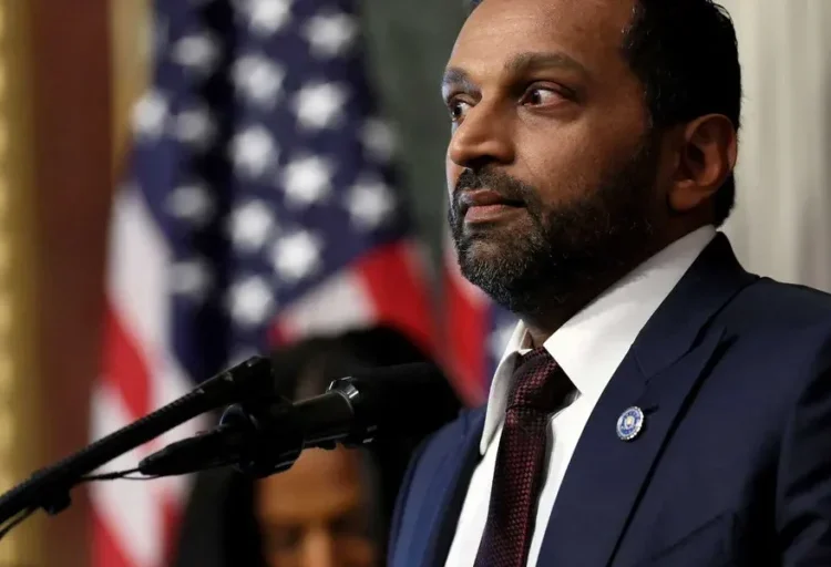 ‘He’s been at the Strait of Vermouth’: Observers mock Kash Patel over new raving ‘memo’