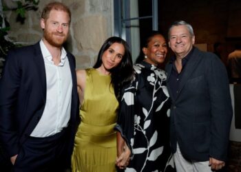 Why insiders believe ‘cringe’ photos of Meghan Markle, Prince Harry at Netflix party were deleted