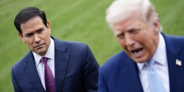 ‘Should I be in a bunker?’ Trump’s frantic posting spree disturbs onlookers