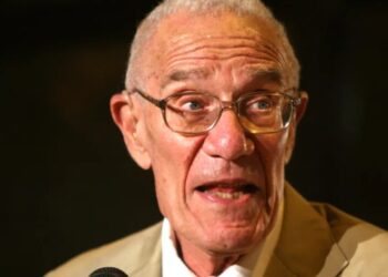 Thousands of CEOs admit AI had no impact on employment or productivity—and it has economists resurrecting a paradox from 40 years ago