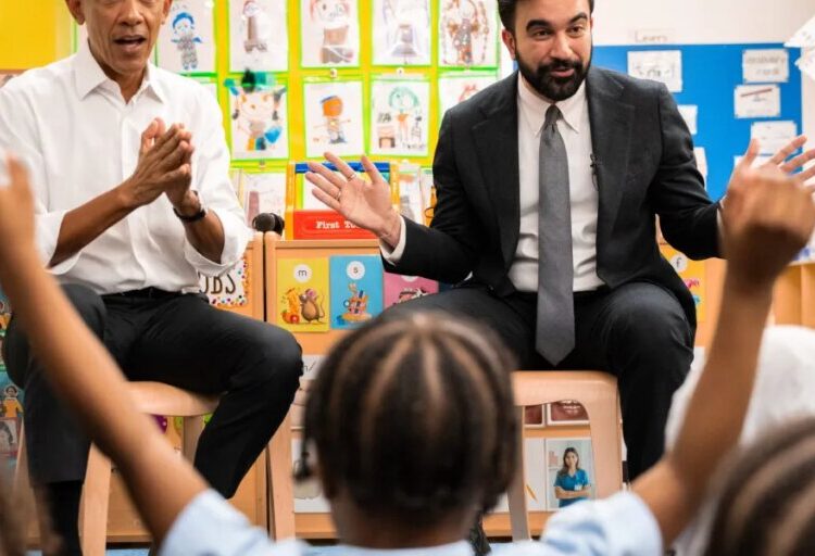 At first meeting of Obama, Mamdani, they read to preschoolers and led a singalong