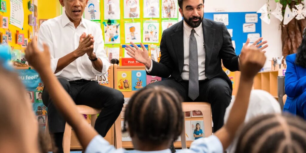 At first meeting of Obama, Mamdani, they read to preschoolers and led a singalong