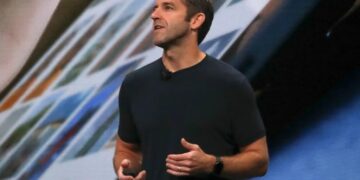 John Ternus, the man stepping into Tim Cook and Steve Jobs’ shoes, is a 25-year Apple veteran with zero LinkedIn posts