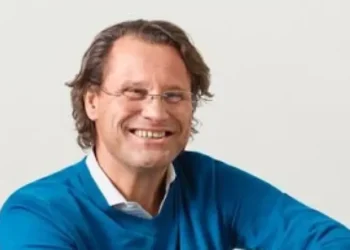 Europe has the talent and dunding to win at AI. First, it needs to break free from the Magnificent Seven