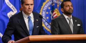 Law enforcement vets shred ‘ludicrous and idiotic’ FBI case that ‘doesn’t pass laugh test’