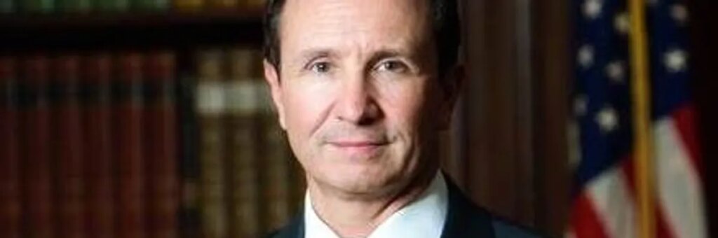 Red state governor blocks Dems from vote for state Supreme Court justice