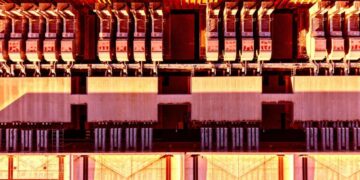 Trump’s Huge AI Data Center Project Is Falling Apart Behind the Scenes